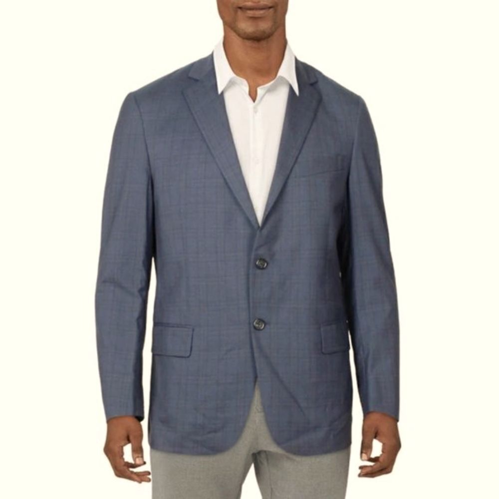 Hart Schaffner Marx: Wool Plaid Two-Button Suit Jacket - size 46R in Blue